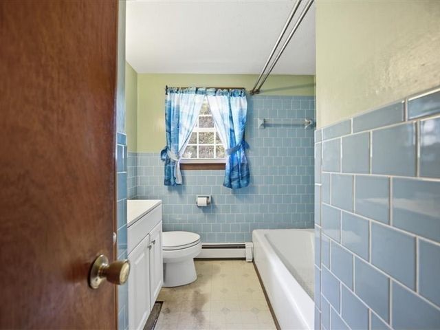 20 Anthony Street, Berkley, MA 02779