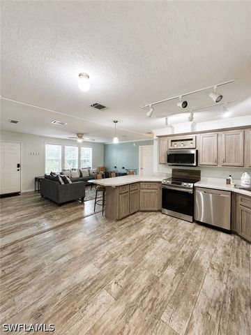 3617 66th ST W, Lehigh Acres, FL 33971