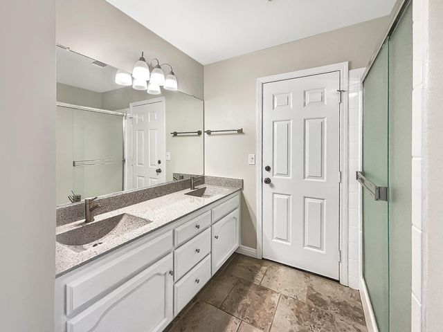 1172 Willow Creek Dr, Yuba City, CA 95991