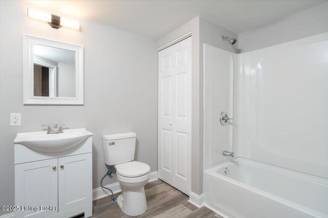 2632 Woodland Ave, Louisville, KY 40211