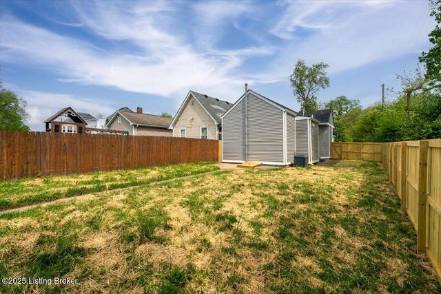 2632 Woodland Ave, Louisville, KY 40211