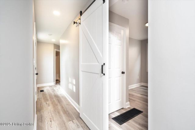 2632 Woodland Ave, Louisville, KY 40211