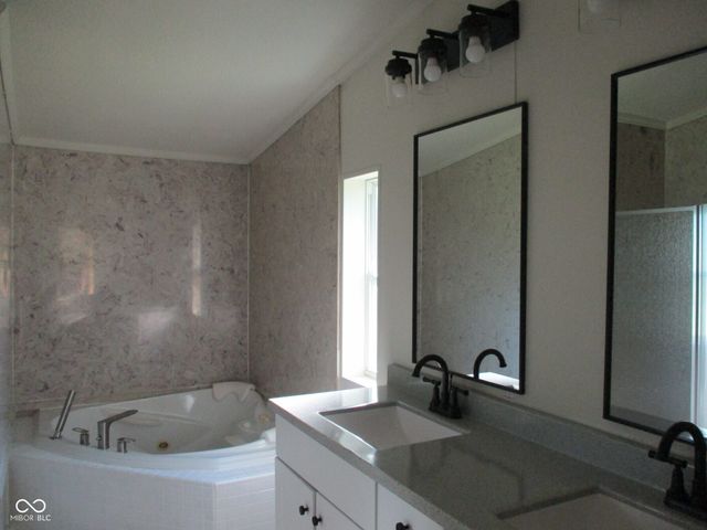 3641 W Weir Circle W, Crawfordsville, IN 47933
