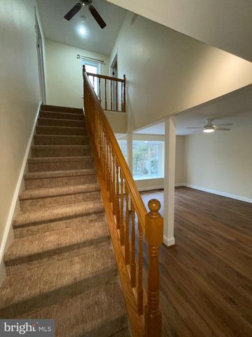 121 E CHELSEA CIR, Newtown Square, PA 19073