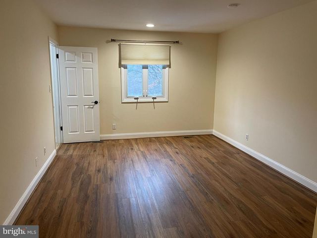 121 E CHELSEA CIR, Newtown Square, PA 19073