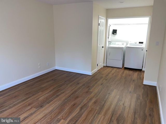 121 E CHELSEA CIR, Newtown Square, PA 19073