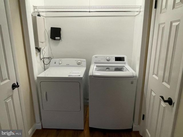 121 E CHELSEA CIR, Newtown Square, PA 19073