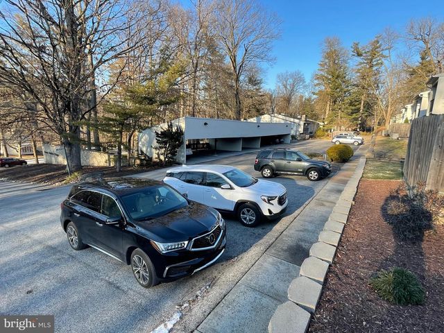 121 E CHELSEA CIR, Newtown Square, PA 19073