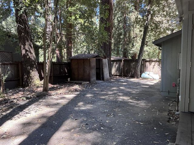 184 Acorn Drive, Boulder Creek, CA 95006