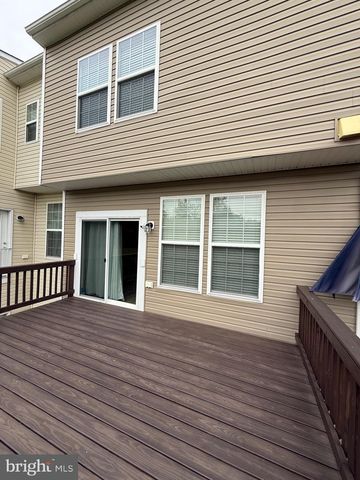 23 LANDIS CT, Falling Waters, WV 25419