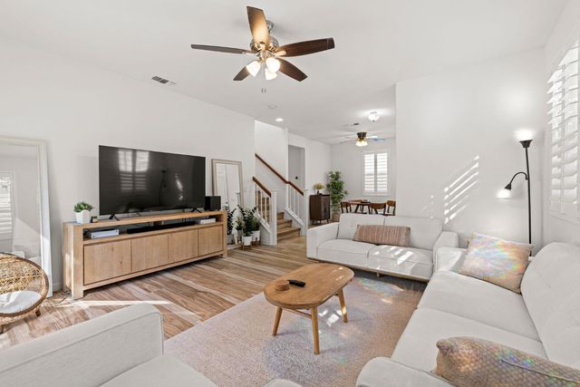 3650 Sardinia Island Way, Sacramento, CA 95834