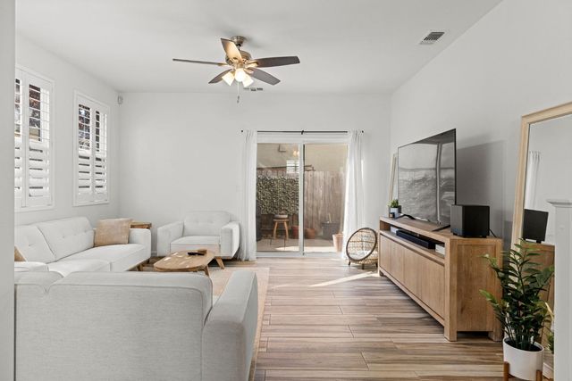 3650 Sardinia Island Way, Sacramento, CA 95834