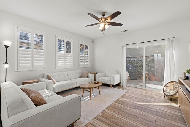 3650 Sardinia Island Way, Sacramento, CA 95834