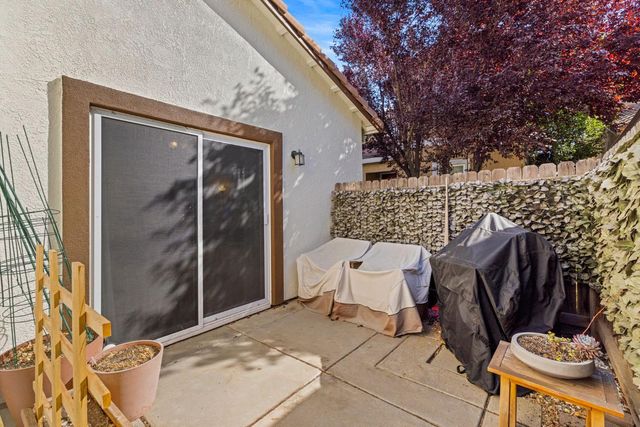 3650 Sardinia Island Way, Sacramento, CA 95834