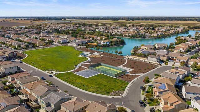 3650 Sardinia Island Way, Sacramento, CA 95834