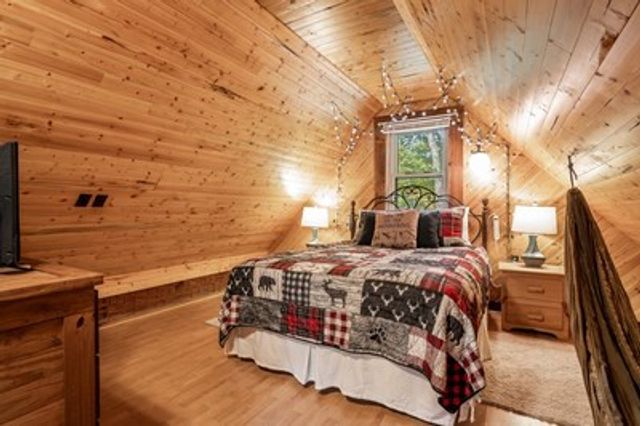 151 Pinewood Drive, Murphy, NC 28906