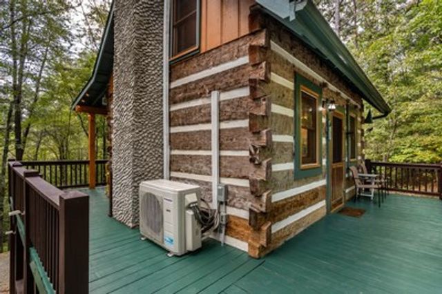 151 Pinewood Drive, Murphy, NC 28906