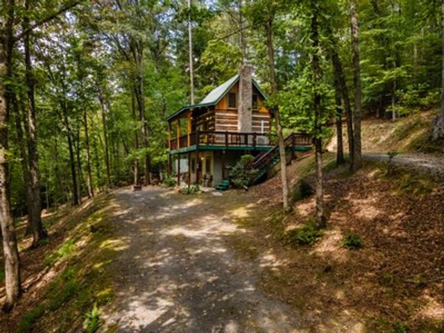 151 Pinewood Drive, Murphy, NC 28906