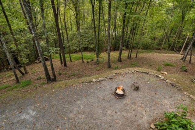 151 Pinewood Drive, Murphy, NC 28906