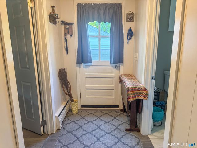 36 Jennings Street, Norwich, CT 06360