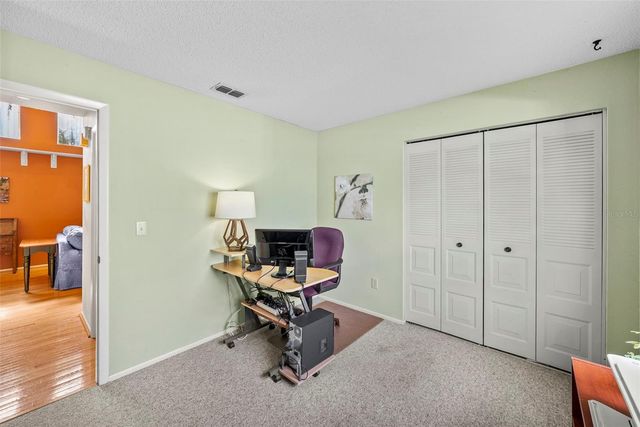 8601 TWIN FARMS PL, Tampa, FL 33635