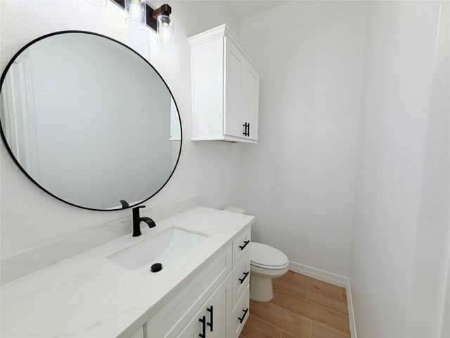 1611 Road 6604, Dayton, TX 77535