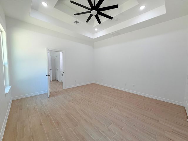1611 Road 6604, Dayton, TX 77535