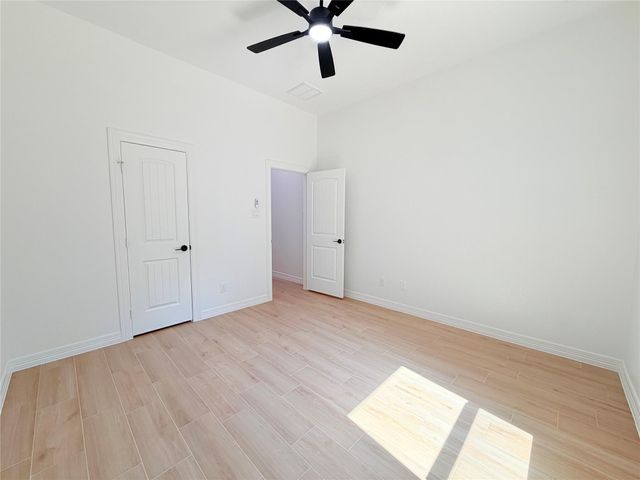 1611 Road 6604, Dayton, TX 77535