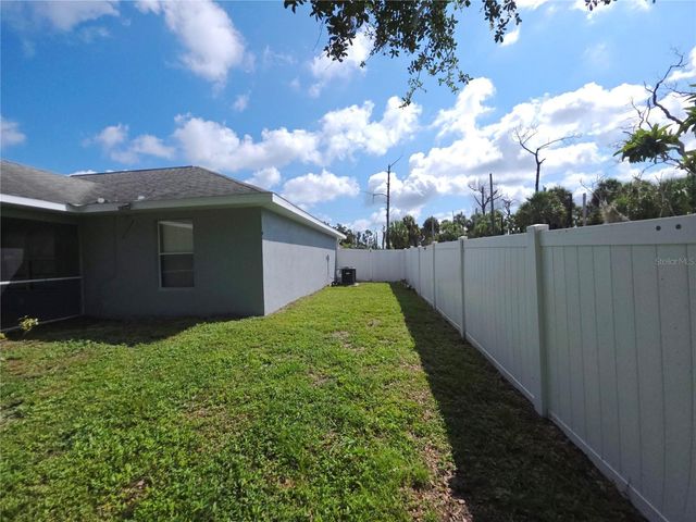 3011 SHAWNEE TER, North Port, FL 34286