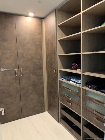 16901 Collins Ave 1402, Sunny Isles Beach, FL 33160