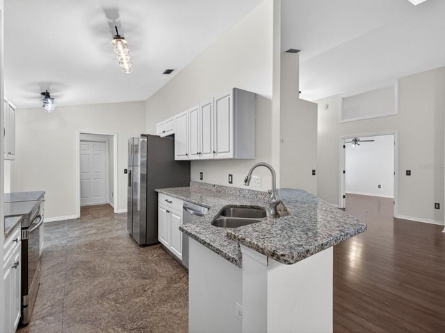 1008 ROYAL OAKS DRIVE, Apopka, FL 32703