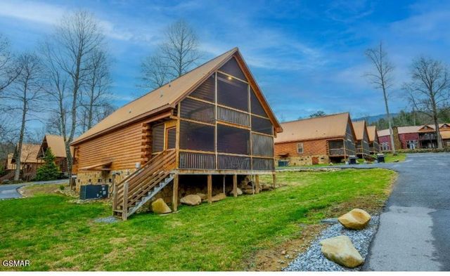 124 White Oak Resort Way, Gatlinburg, TN 37738