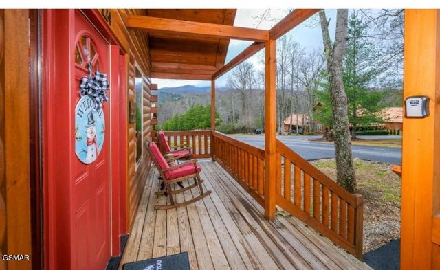 124 White Oak Resort Way, Gatlinburg, TN 37738