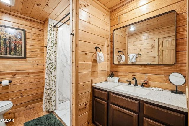 124 White Oak Resort Way, Gatlinburg, TN 37738