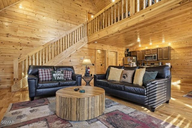 124 White Oak Resort Way, Gatlinburg, TN 37738