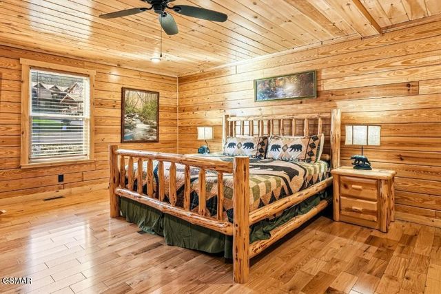 124 White Oak Resort Way, Gatlinburg, TN 37738