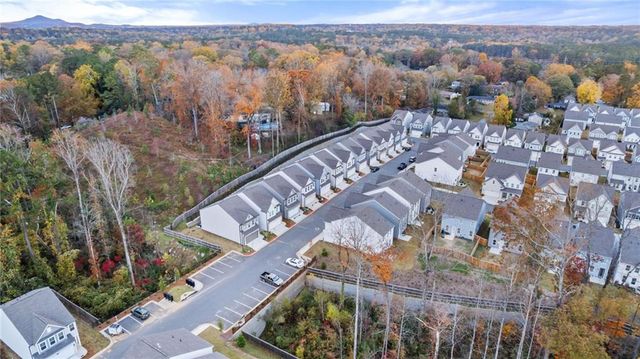 706 Smokey Quartz Way, Kennesaw, GA 30144