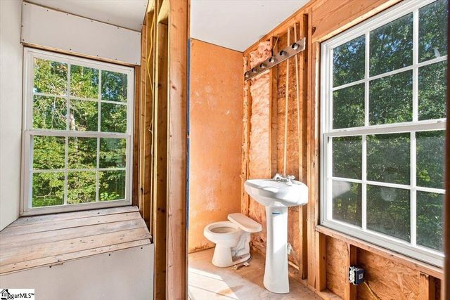 301 Mountain View Court, Greenville, SC 29611