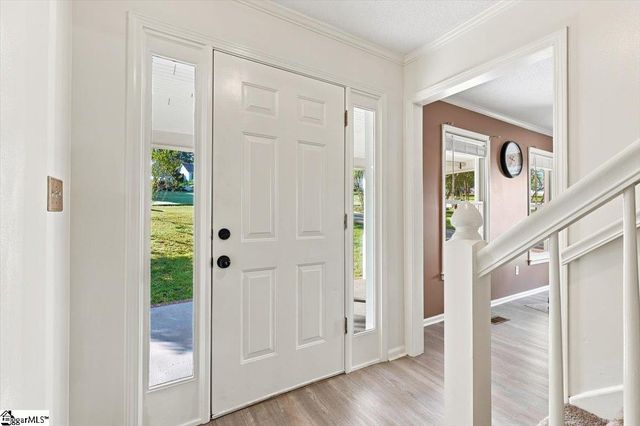 301 Mountain View Court, Greenville, SC 29611