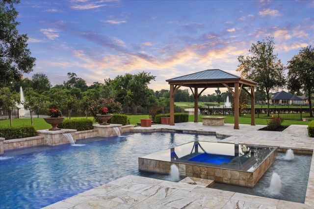 19 Sanctuary Trail, Missouri City, TX 77459