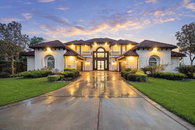 19 Sanctuary Trail, Missouri City, TX 77459