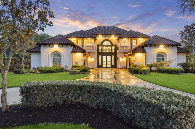 19 Sanctuary Trail, Missouri City, TX 77459