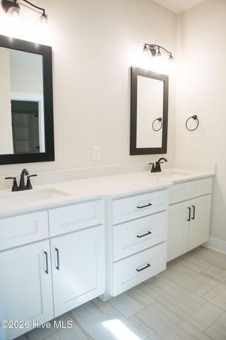 504 Pointe Drive, La Grange, NC 28551