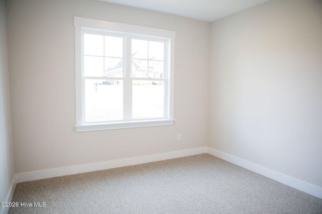 504 Pointe Drive, La Grange, NC 28551