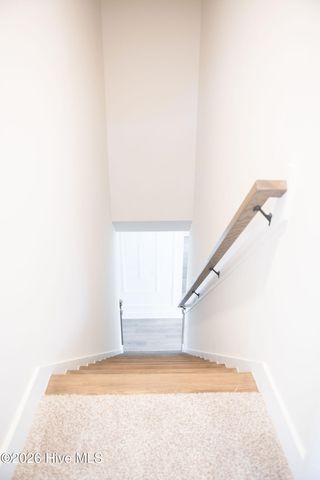 504 Pointe Drive, La Grange, NC 28551