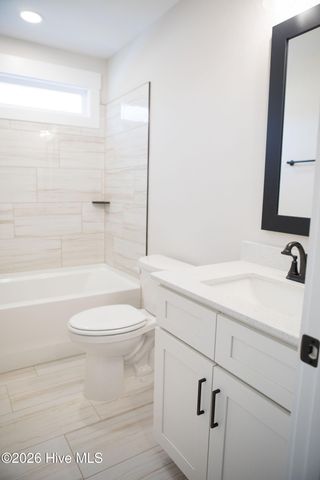 504 Pointe Drive, La Grange, NC 28551