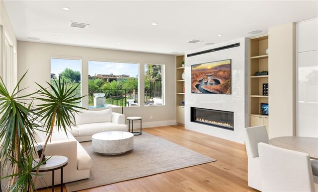 11453 Glowing Sunset Lane, Las Vegas, NV 89135