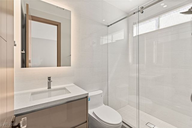 11453 Glowing Sunset Lane, Las Vegas, NV 89135