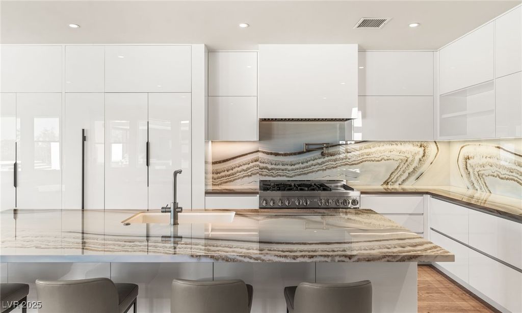 11453 Glowing Sunset Lane, Las Vegas, NV 89135