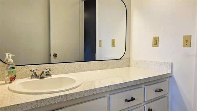 410 BROADVIEW AVENUE, Altamonte Springs, FL 32701